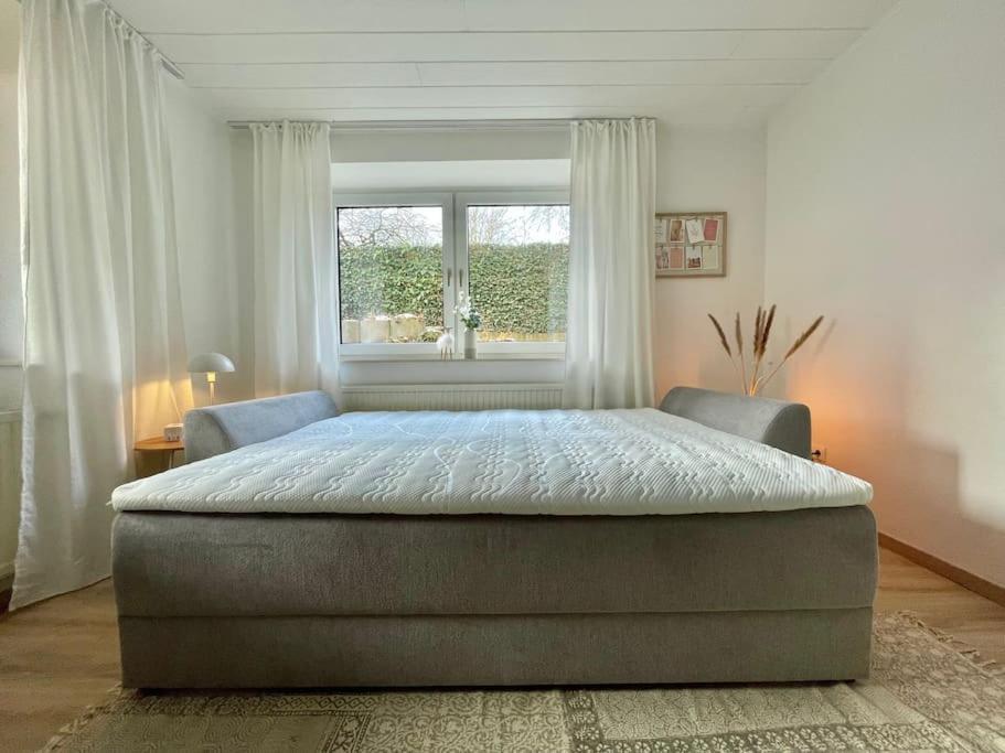 Stadt-Oase - Kostenlos Parken, Ruhig, Kliniken, Gop, Bali-Therme, Boxspringbett Bad Oeynhausen Dış mekan fotoğraf